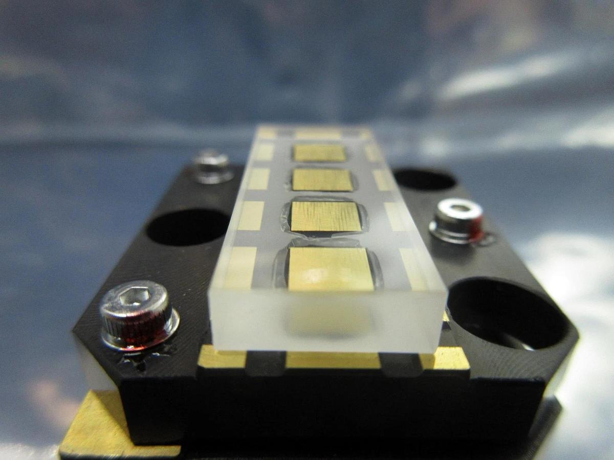 Used Nikon Reflectance Plate NSR-S204B Step-and-Repeat Scanning System Used Working