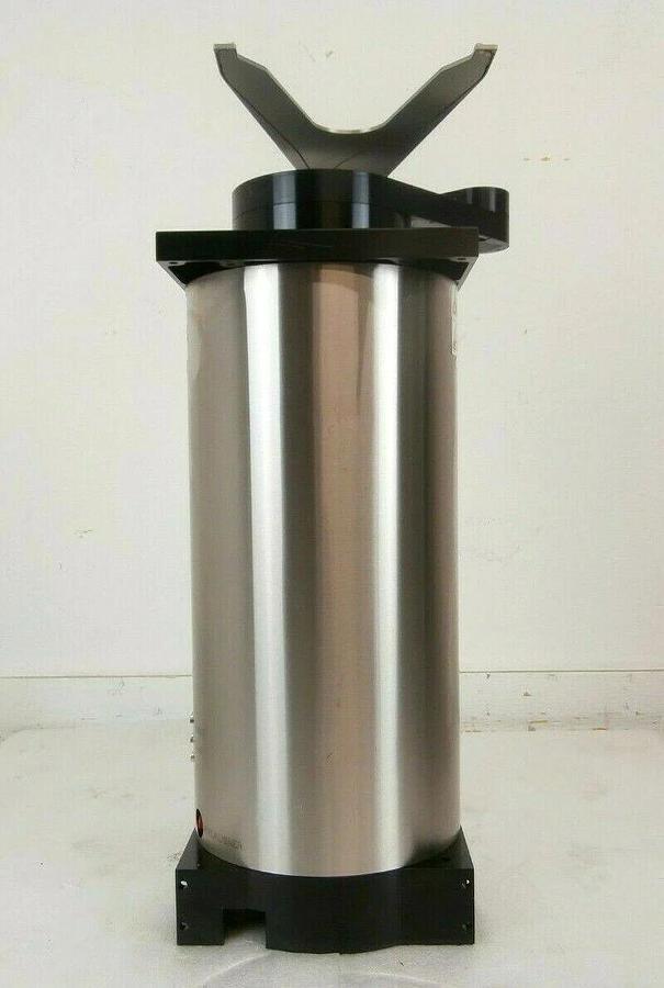 Used Newport 15-3702-1425-25 300mm Robot Kensington AMAT 0190-22248 Copper Working