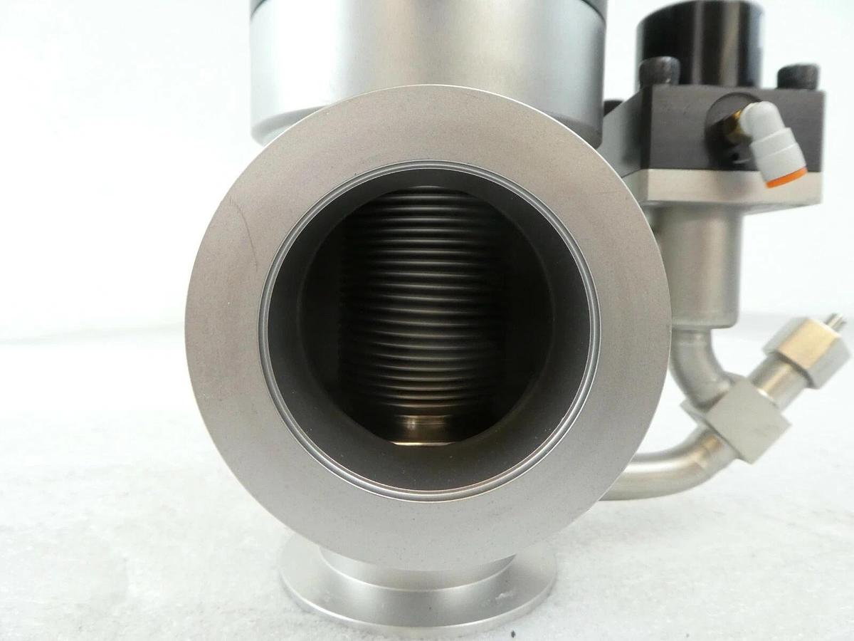 Used MKS Instruments 100018067 Pneumatic Right Angle Valve NW50 AMAT Chamber Working