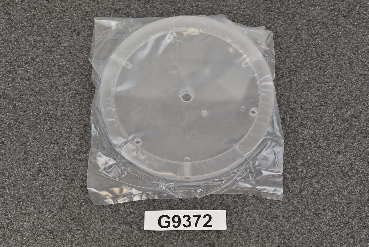 Used Edwards 233-5507-30 Quartz Insulator PIK II