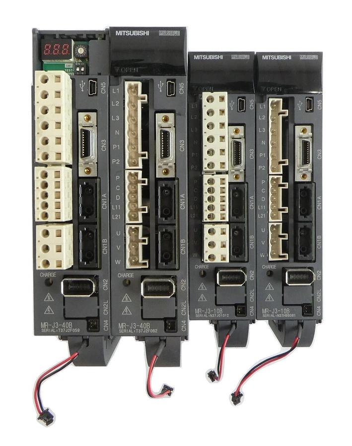 Used Mitsubishi MR-J3-10B MR-J3-40B Servo Drive MELSERVO Lot of 4 Working
