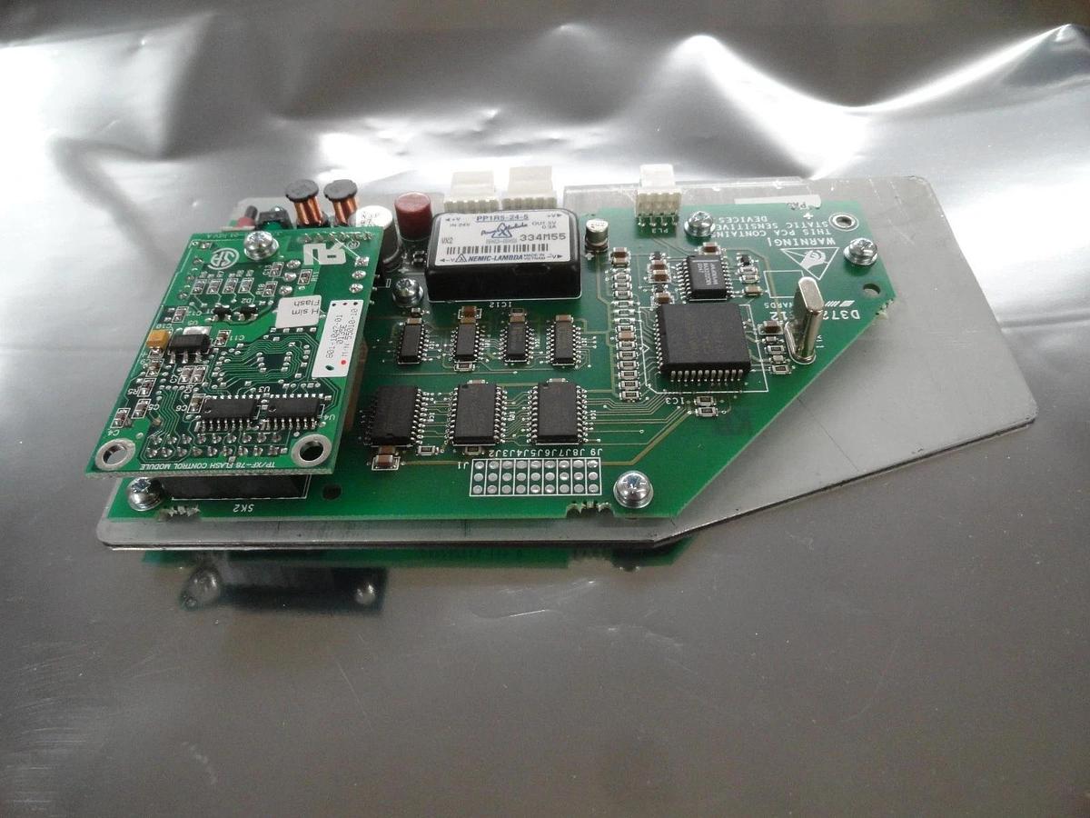 Used Edwards D37310100 EGM NIM Module PCB Assembly D37232212 Used Working