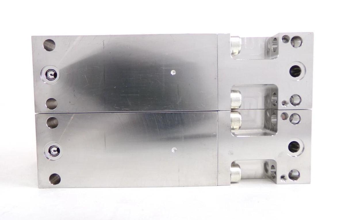 Used Horiba STEC SEC-Z714AGX Mass Flow Controller MFC 1000SCCM Lot of 4 Surplus