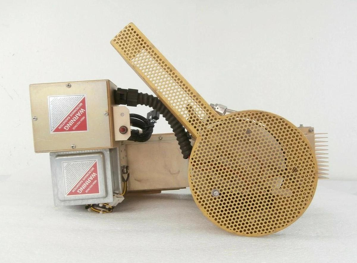 Used Novellus 95-4477 Stripper Module Waveguide GaSonics Aura 2000LL 200mm Working