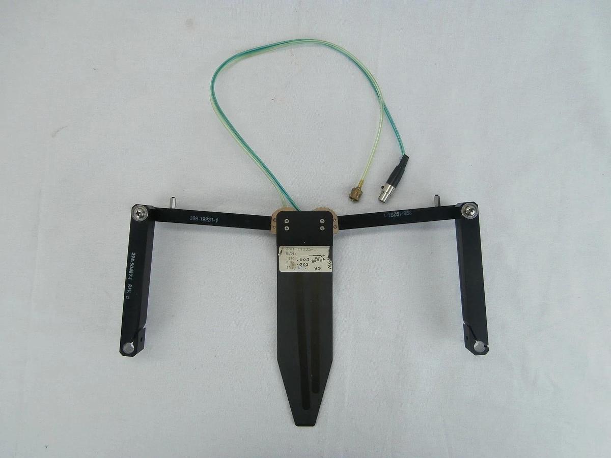 Used Brooks Automation 398-19335-1 Wafer Robot Paddle End Effector Fork Used Working