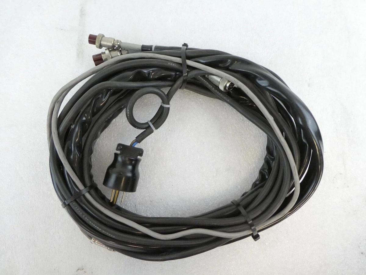 Used Seiko Seiki SCU-STC-CVB Turbomolecular Pump Control Module with Cables Tested