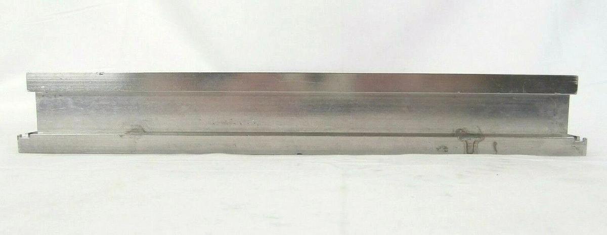 Used VAT MONOVAT Stainless Wafer Transfer Valve 02010-BA44 02110-BA44 Unmarked Spare