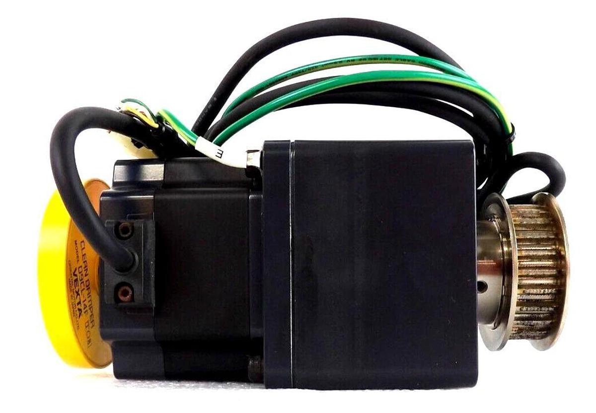 Used Oriental Motor Company PK596BW1-T30 5-Phase Stepping Motor VEXTA Surplus