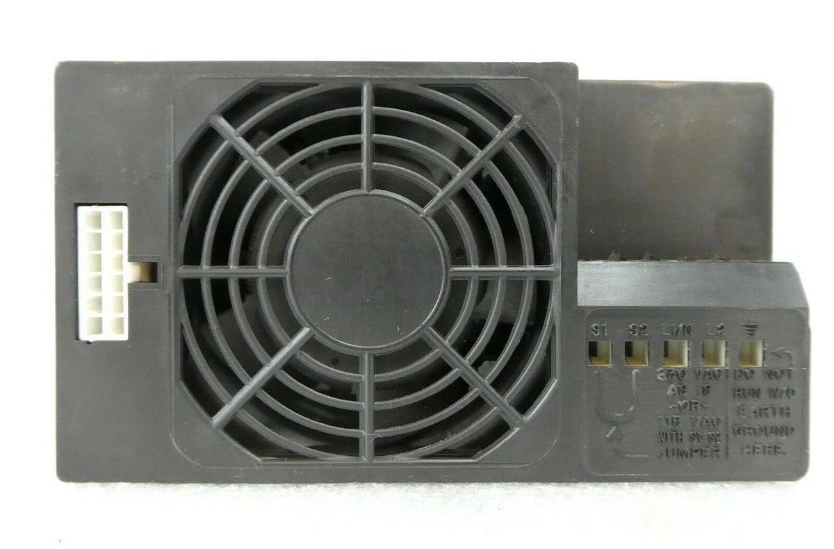 Used Vicor MM2-15505 Power Supply mini MegaPAC Novellus Systems 27-103559-00 Working