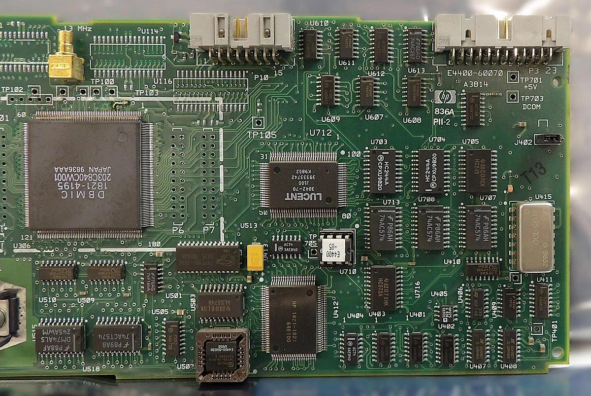Used HP Hewlett-Packard E4400-60070 A3814 Fuzzy Logic Board PCB Card E4432B Working