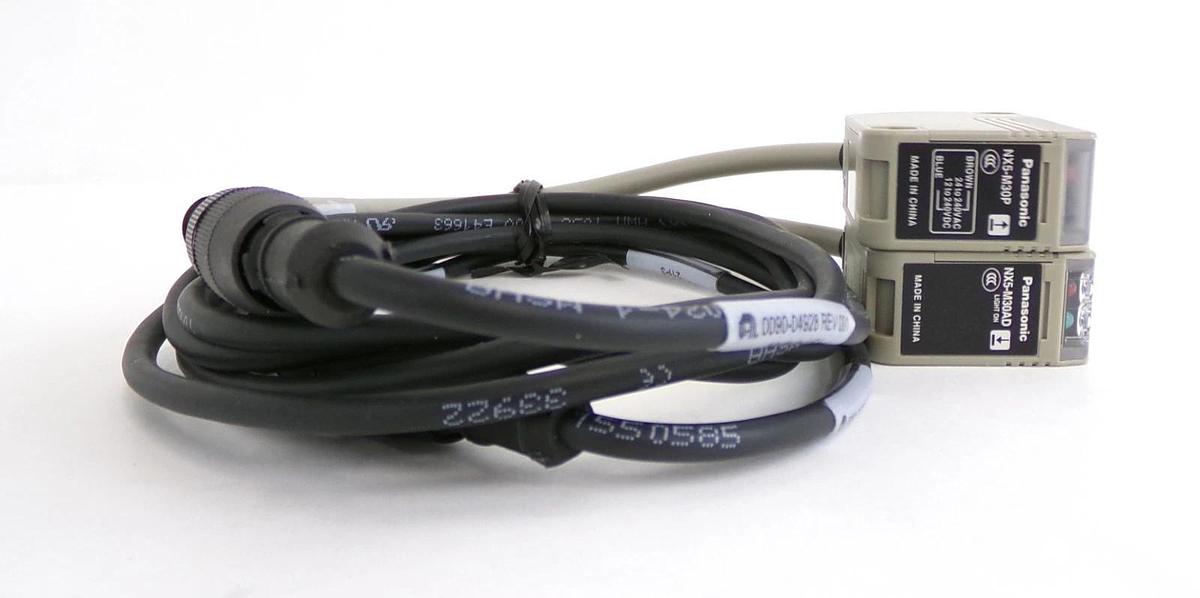 Panasonic NX5-M30 Photoelectric Sensor Set NX5-M30P NX5-M30AD AMAT Lot of 9 New