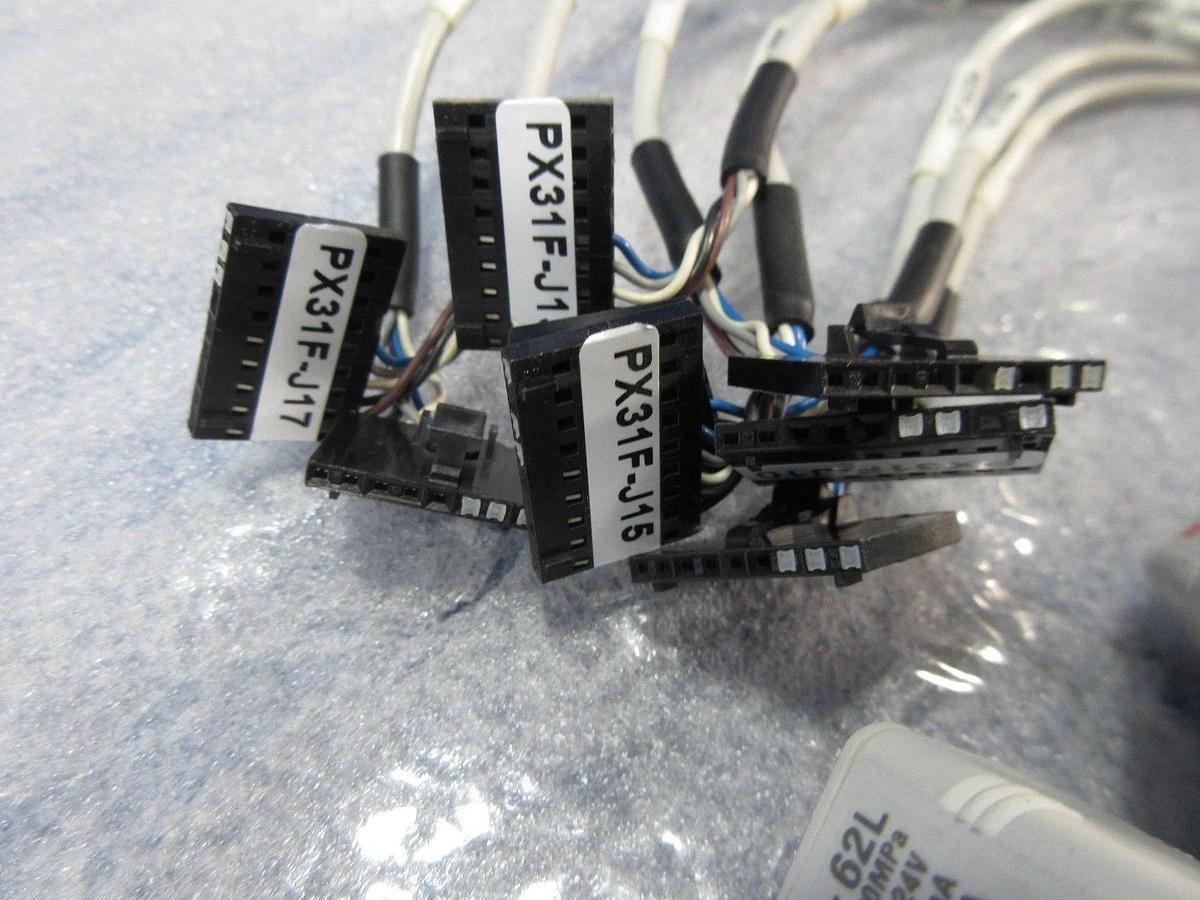 Used SMC ISE40-01-62L Digital Pressure Switch Lot of 8 AMAT Quantum X Used Working