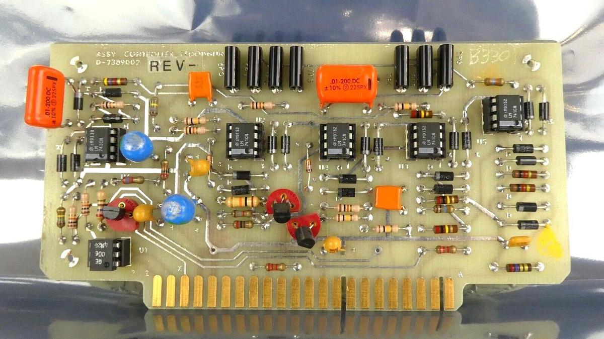 Used Varian VSEA D7389002 Floodgun Controller PCB Card D-F9953002 Spare