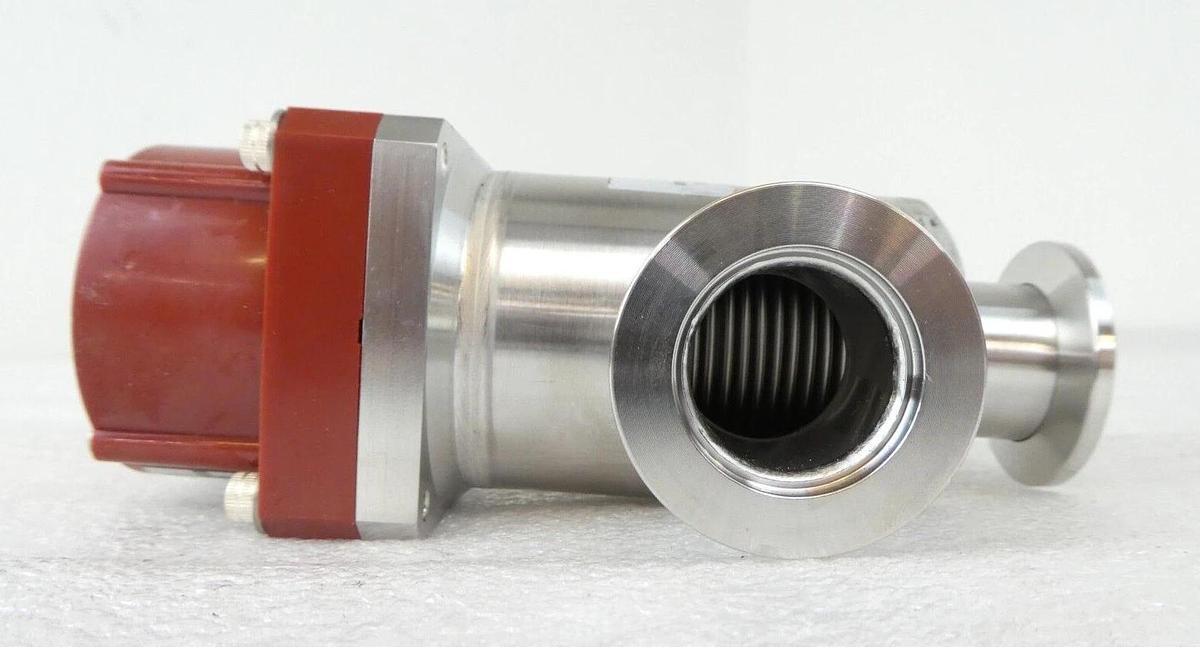 Used MKS Instruments 100019082 High Vacuum Isolation Angle Valve Lot of 4 Working
