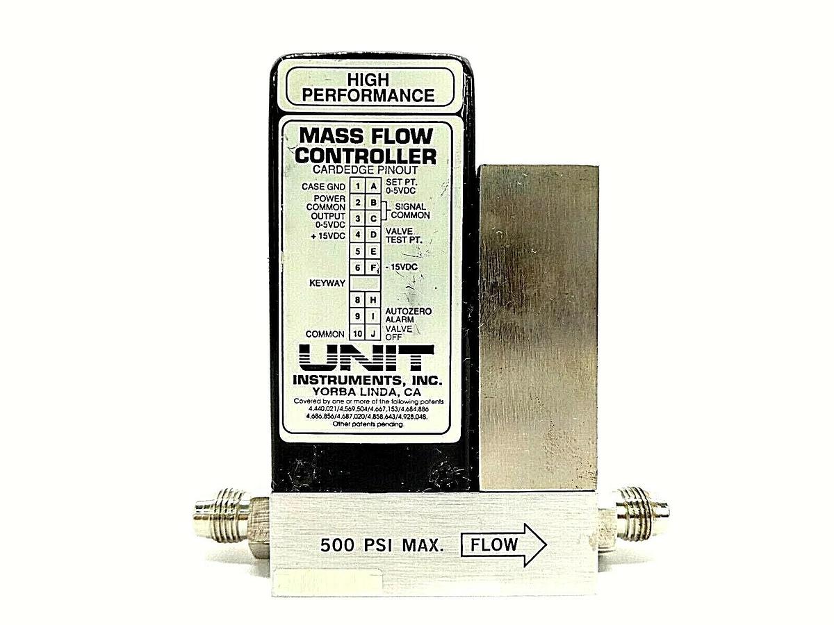 Used UNIT Instruments UFC-1200A Mass Flow Controller MFC 100 SCCM Cl2 Working Surplus