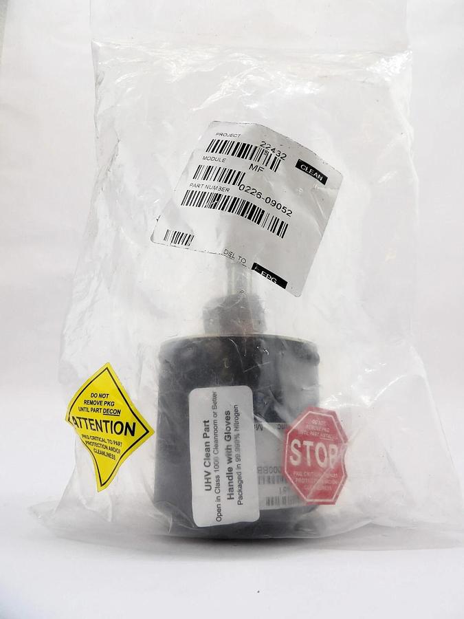 MKS Instruments 124AA-001000BB Baratron Type 124 1000 TORR New Surplus
