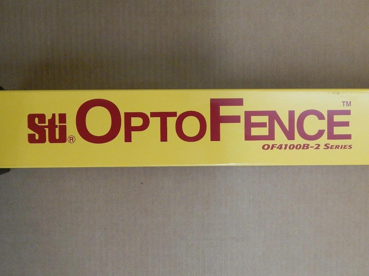 Used Sti OF4172B-2 OptoFence 72" Light Curtain Receiver Transmitter Set Working
