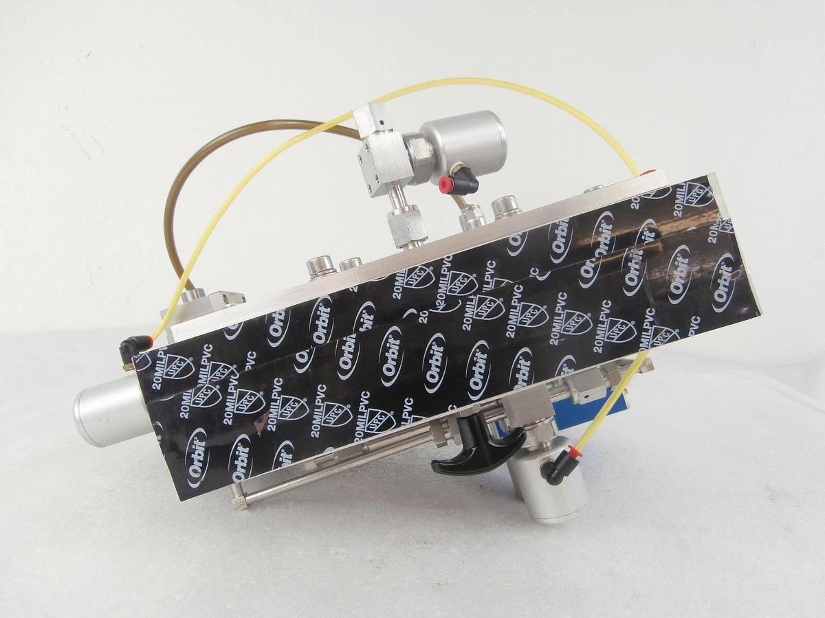 Used Ulvac 1020545-02-AME 200mm Wafer Heating Assembly Enviro II RF Strip Working