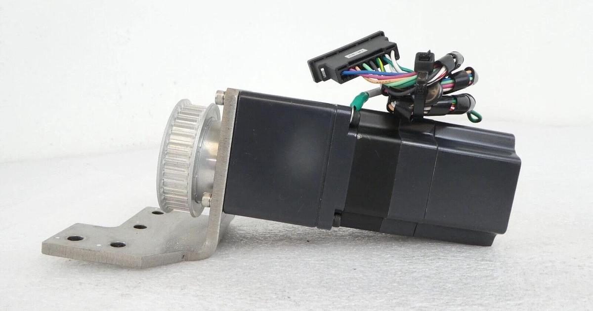 Used Oriental Motor A5653-9215KTGM 5-Phase Stepping Motor VEXTA Lot of 3 Working