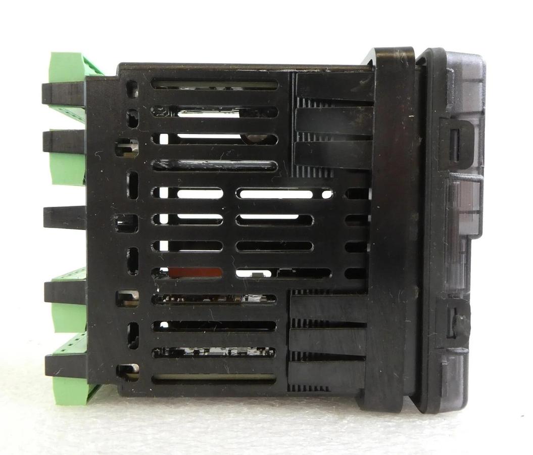 Used Watlow PM9C4CC-2CFJAAA Temperature Controller EZ-ZONE Reseller Lot of 2 Working