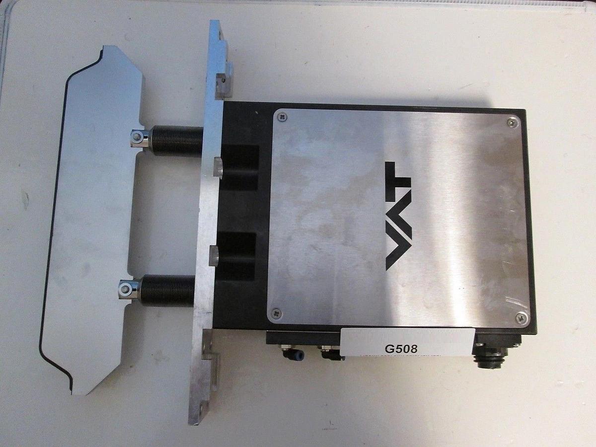 Used VAT 02010-BA24 Pneumatic High Vacuum 12" Slit Valve Used Working