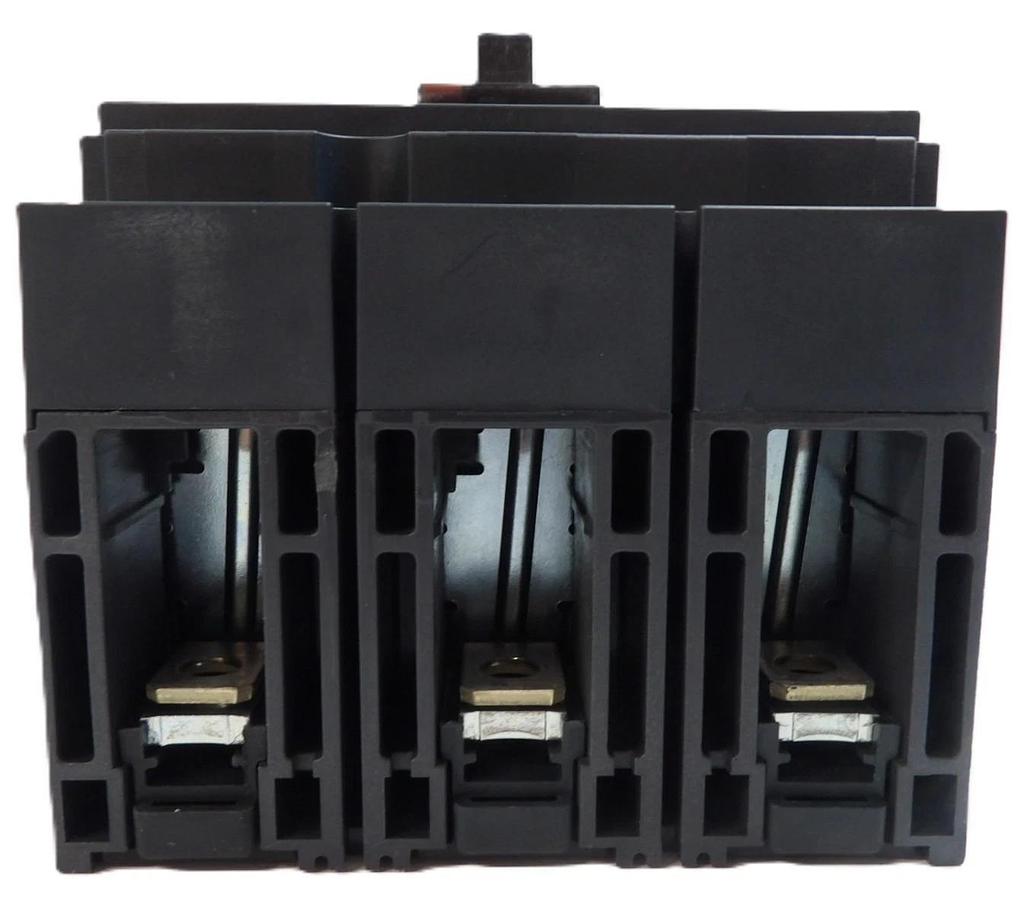 Schneider Electric HGF36090 Circuit Breaker PowerPacT SquareD New Surplus
