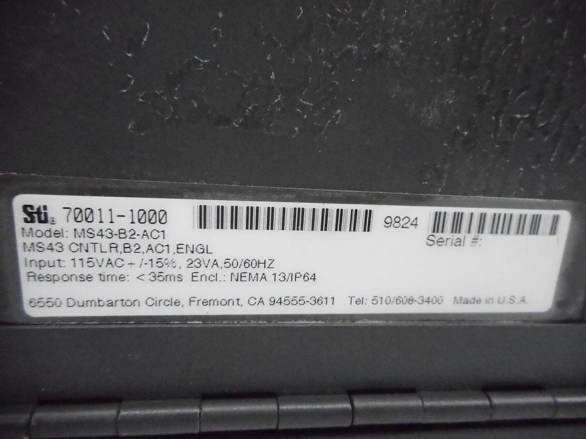 Used Sti 70011-1000 Light Curtain Controller MiniSafe/FlexSafe MS43-B2-AC1 Working