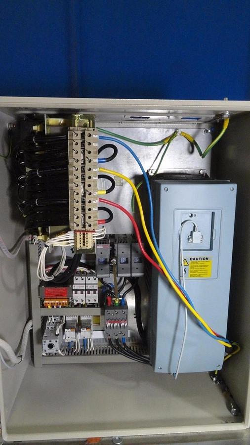 Used ESC Chiller Frequency Invertor Hitachi M-712E Used Working