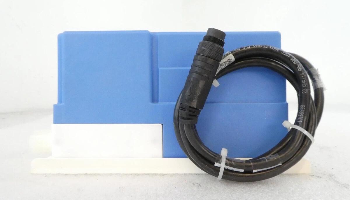 Used Entegris 6500-T5-F03-XXX-M-P2-U1-M37 NT Integrated Flow Controller Working
