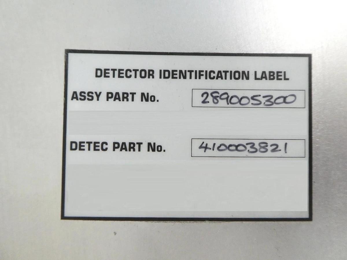 Used Waters 289005300 Xevo Q2 QTof Detector Column Quadrupole Time-of-Flight Surplus