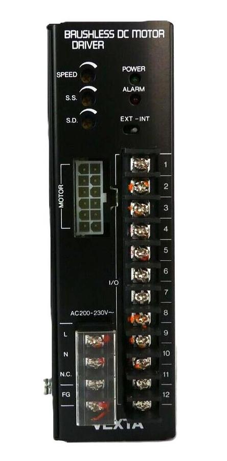 Used Oriental Motor FBLD120CW-K4 Brushless DC Servo Driver VEXTA Working Surplus