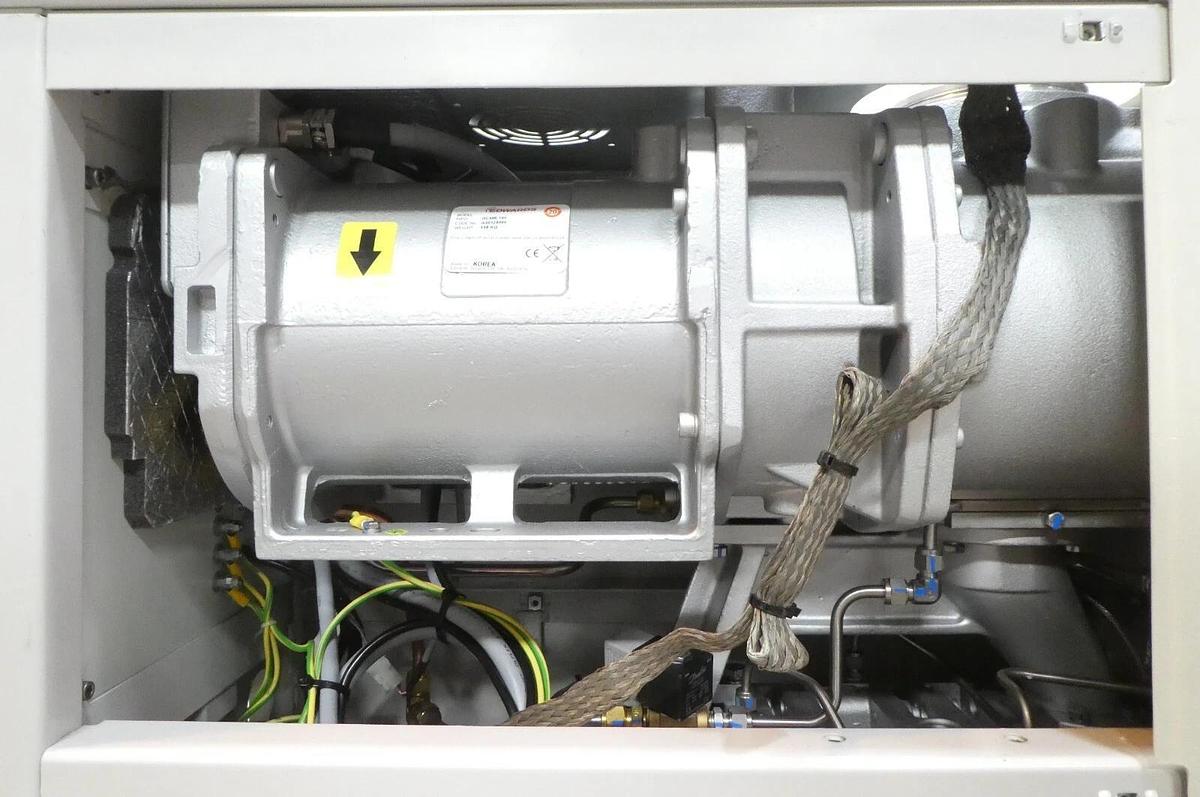 Refurbished iH 1000 NEW LOOK Edwards NRB451945XS Dry Pump IH1000 Manufacturer Refurbished