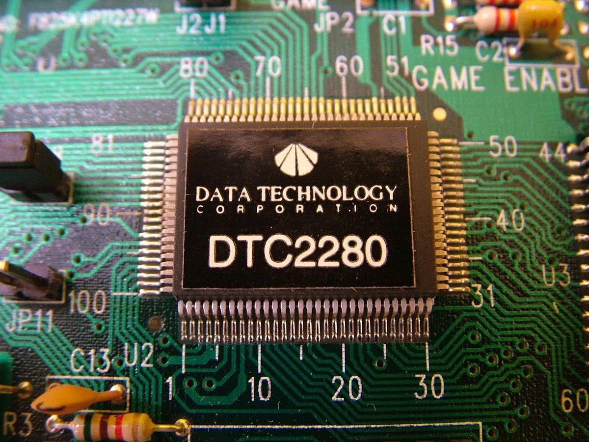 Used GaSonics Data Technology DTC2280 16-bit ISA IDE Controller PCB Card Working
