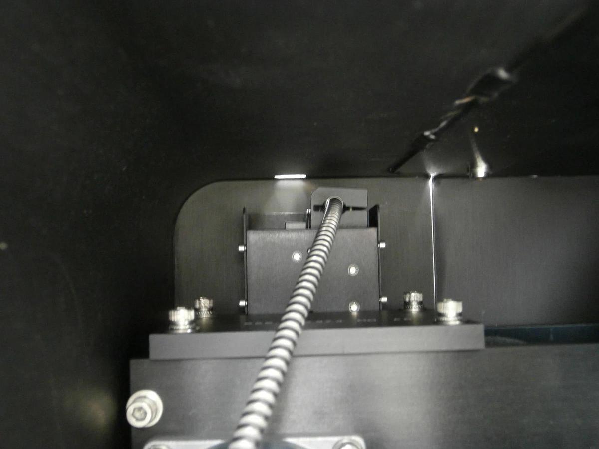 Used KLA Instruments ZPOD 200mm Wafer Handling Robot 710-657412-20 Tencor Working