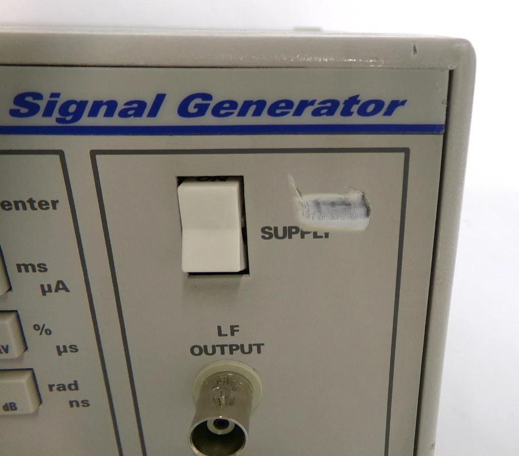 Used IFR 2040 10khz-1.35Ghz Low Noise Signal Generator Opt. 2 9.15 Error 27 Untested