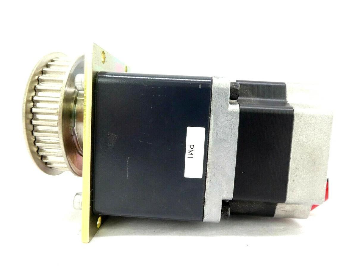 Used Oriental Motor A7050-9215KTG 5-Phase Stepping Motor VEXTA Working Surplus