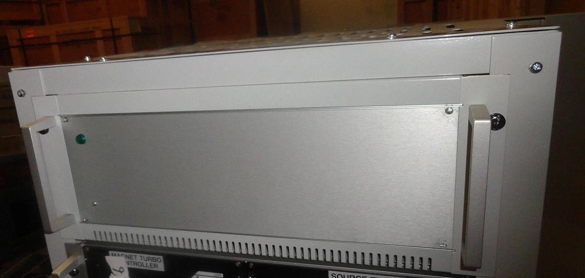 Used AMAT Applied Materials 1140-00J07 PX80L Beamline 24V PSU Control Chasis Used