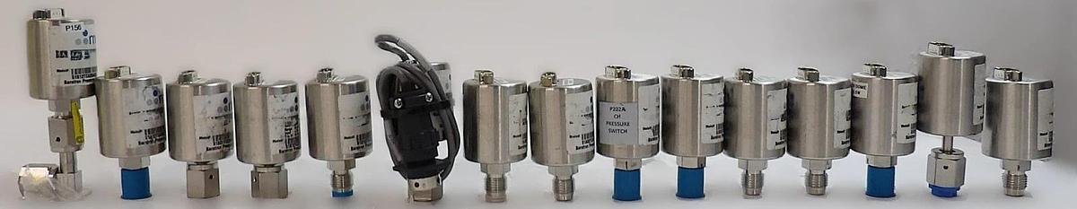 Used MKS Instruments Type 51 Baratron Pressure Switch 51B 51A Lot of 14 Working