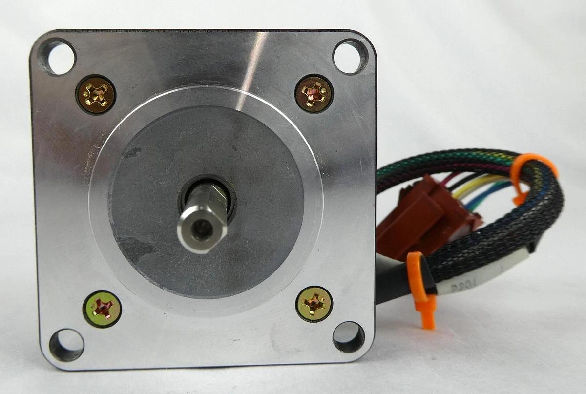 Used Oriental Motor PH264-01B-C11 Stepping Motor AMAT 0090-09027 CVD Lot of 4 Working