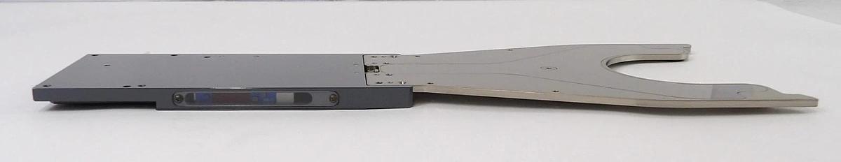 Used Kawasaki Robotics 40480-0460 300mm Dual Arm Robot Hand End Effector Set of 2 New