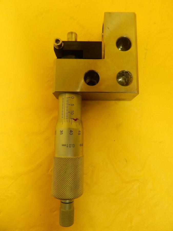 Used Mitutoyo 0-25mm Micrometer Head 0.01mm Ratchet Stop KLA-Tencor 5107 Used Working