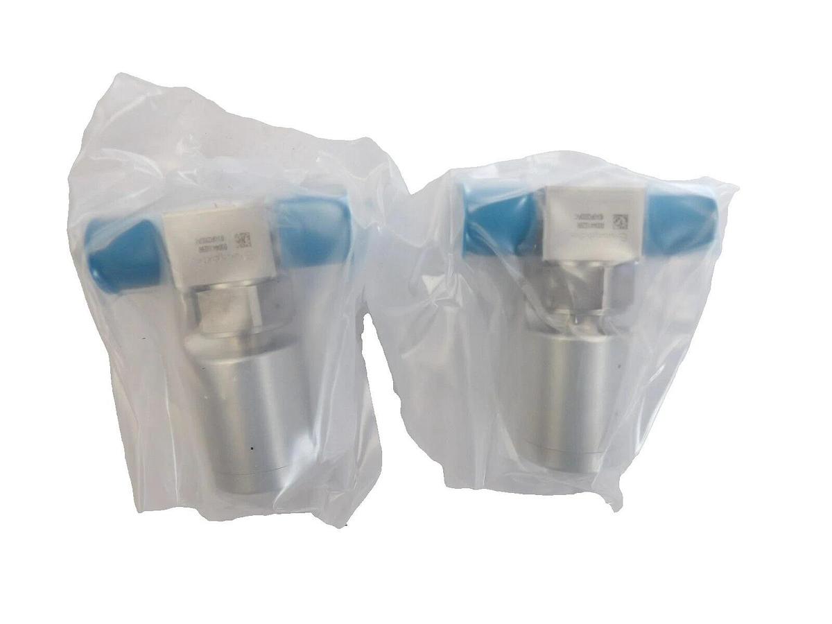 Used Swagelok 6LV-DFCDDDP-C High Purity Diaphragm Valve Reseller Lot of 2 New Surplus