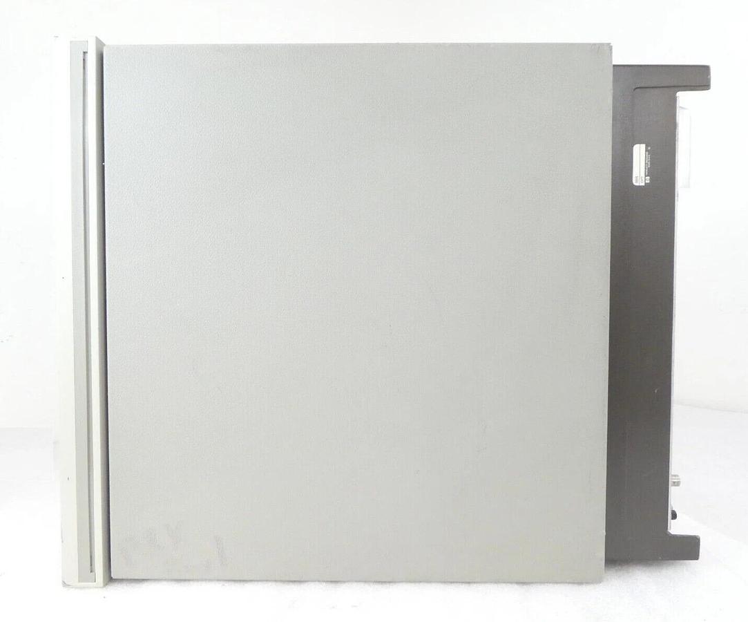 Used HP Hewlett-Packard 8657A Signal Generator 0.1-1040 MHz Untested Surplus