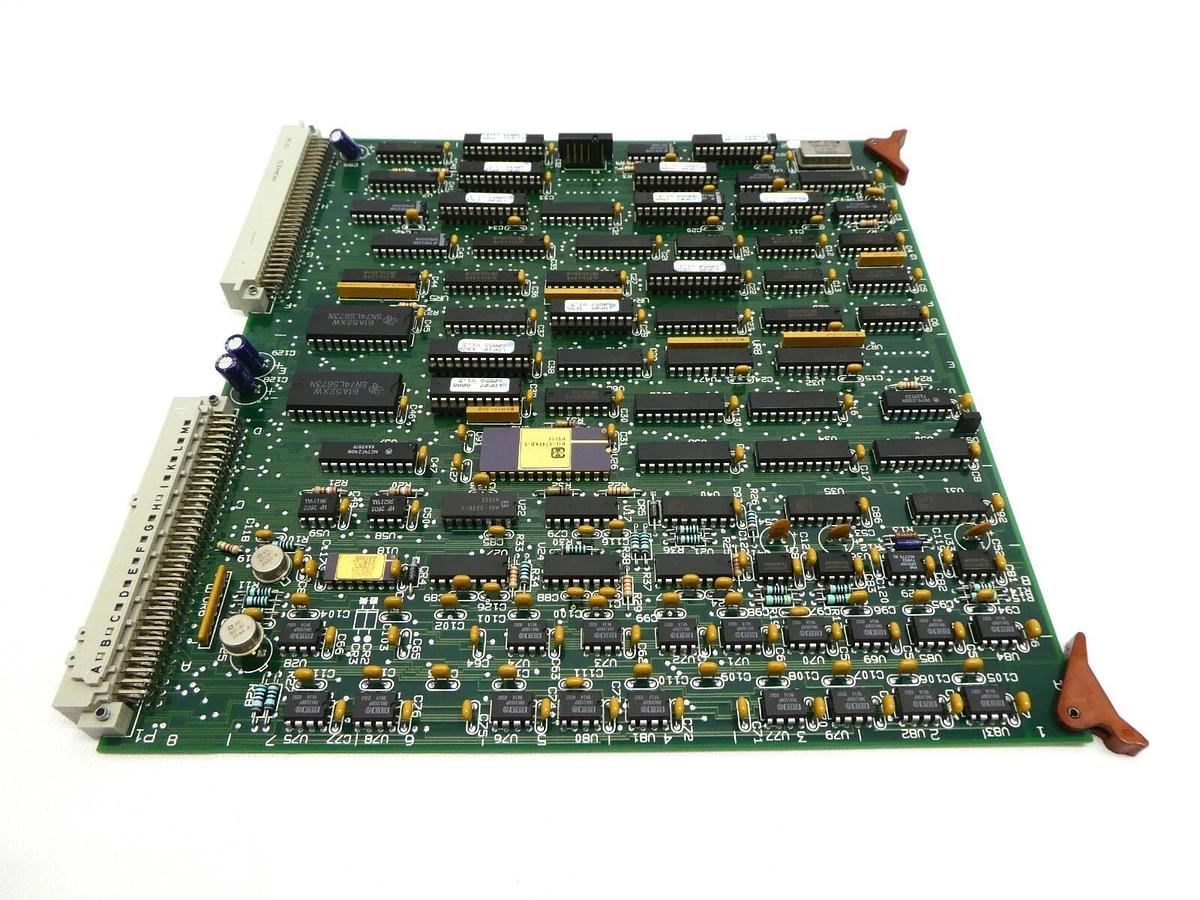 Used ESI Electro Scientific Industries 77697 L&O Laser and Optics PCB Card Working