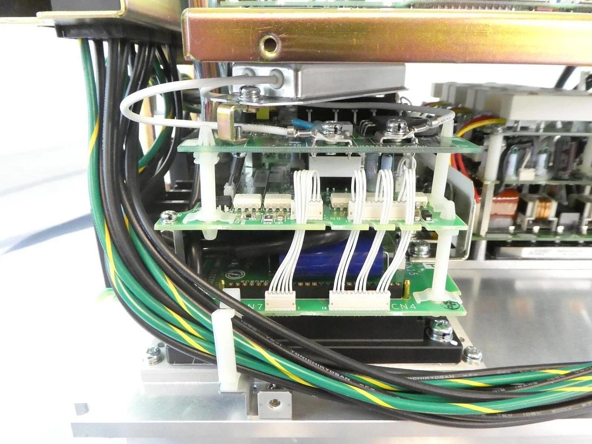 Used Yaskawa Electric CACR-UP60AAB Motoman Robot Controller Assembly Working