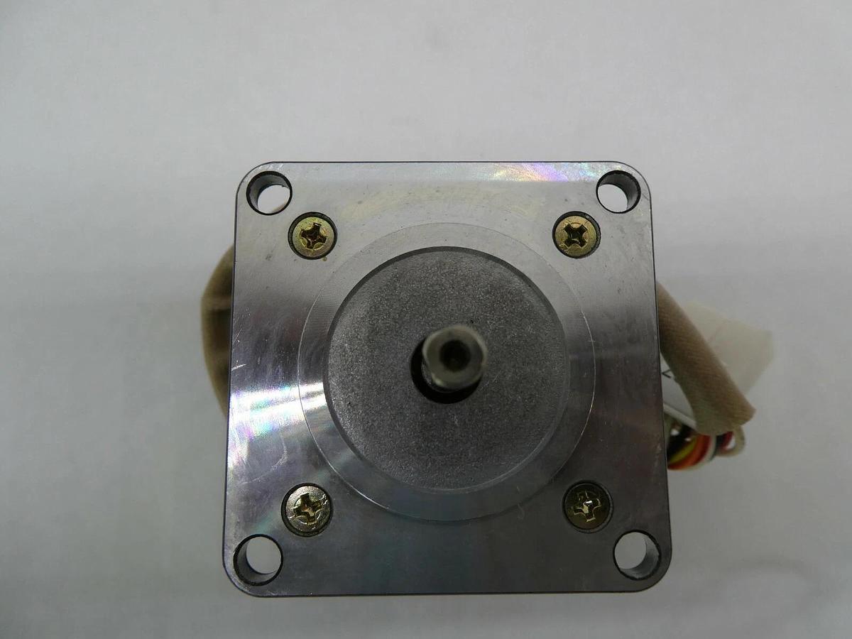 Used Oriental Motor PH268M-E068 200mm Wafer Lift Motor VEXTA GaSonics A-2000LL Spare