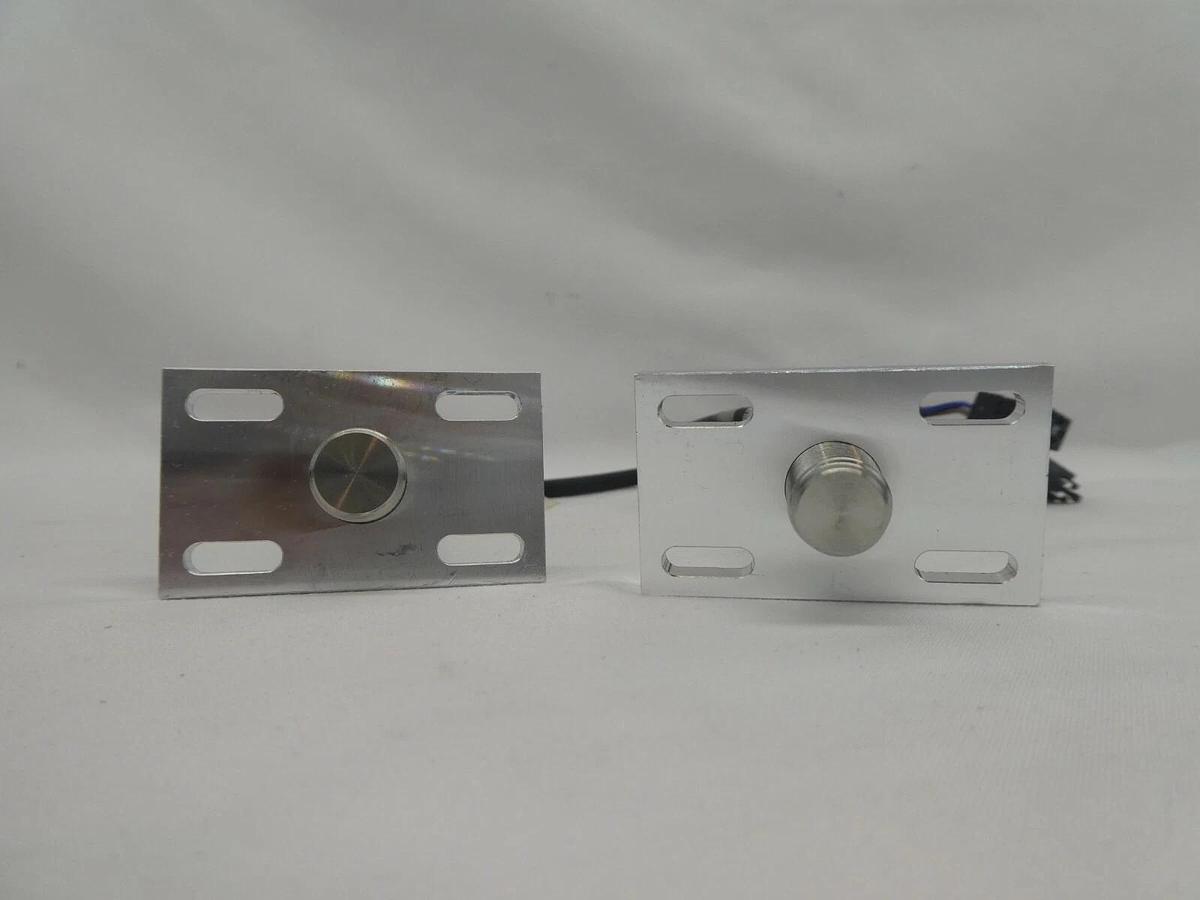 Used Yamatake 910024 Azbil Proximity Switch FL7S-2A6-901 Nikon NSR FX-601F Working
