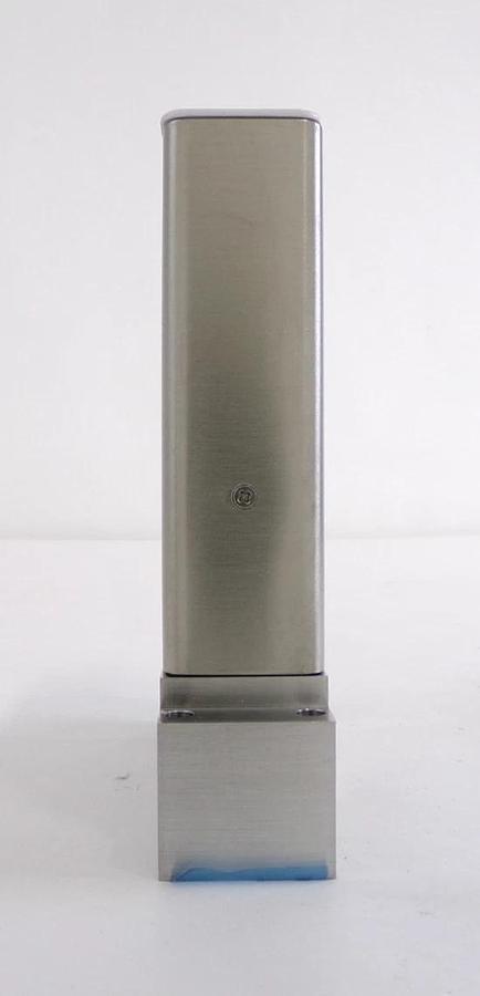Brooks Instrument GF125C-910716 Mass Flow Controller MFC 100 SCCM Ar New Spare