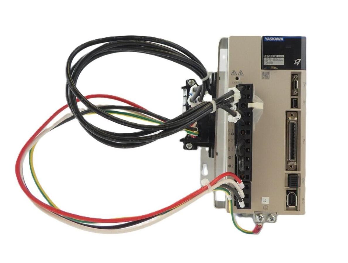Used Yaskawa SGD7S-5R5A00AY0808B Single Axis Servo Amplifier SERVOPACK Working Spare