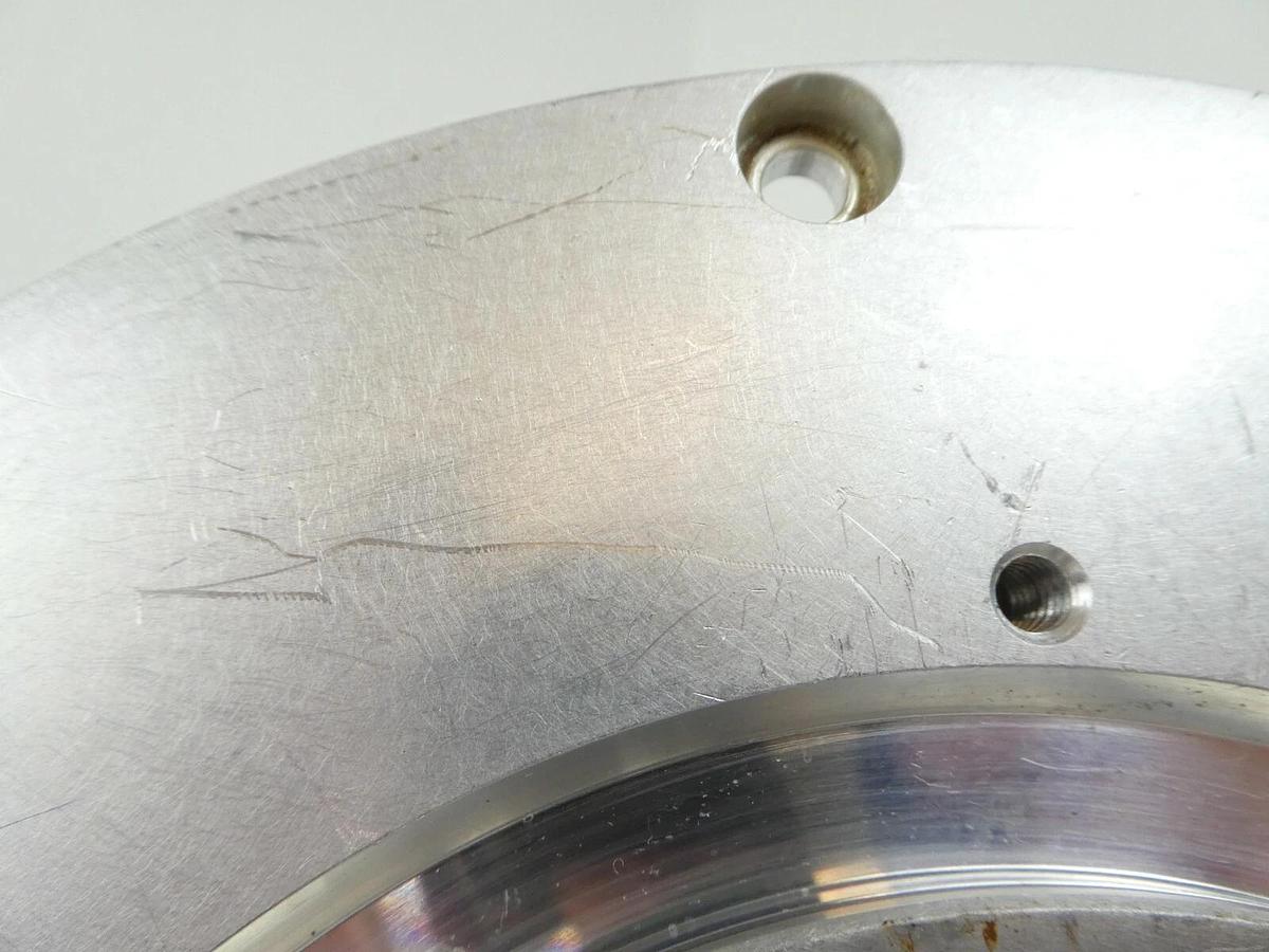 Used AMAT Applied Materials 0010-76000 P5000 4", 5", 6" Wafer Robot Body Spare